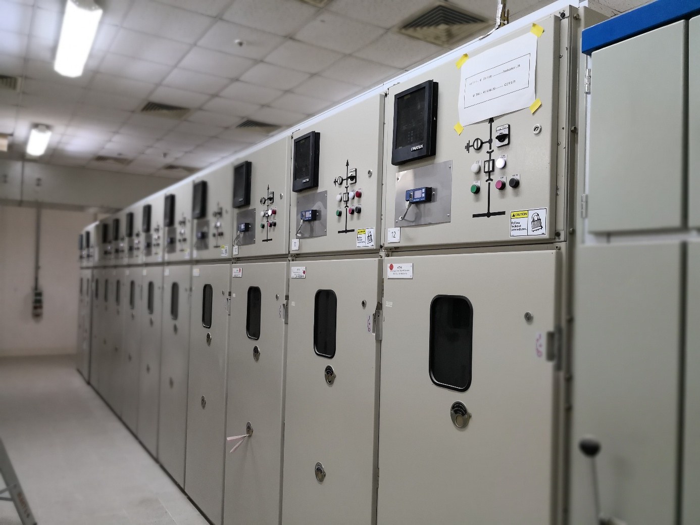 Industrial network cabinet with energy monitoring hardware